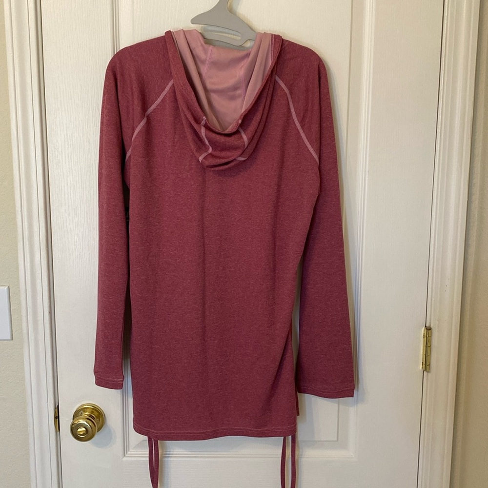 NWT Kuhl Cafe Hoody in raspberry, size large